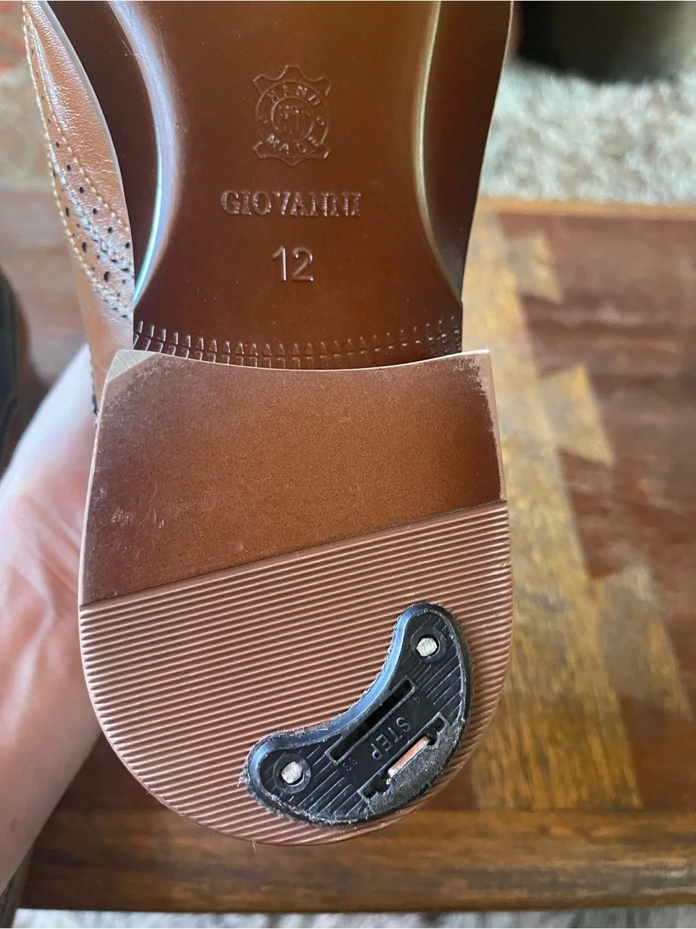 giovanni two tone